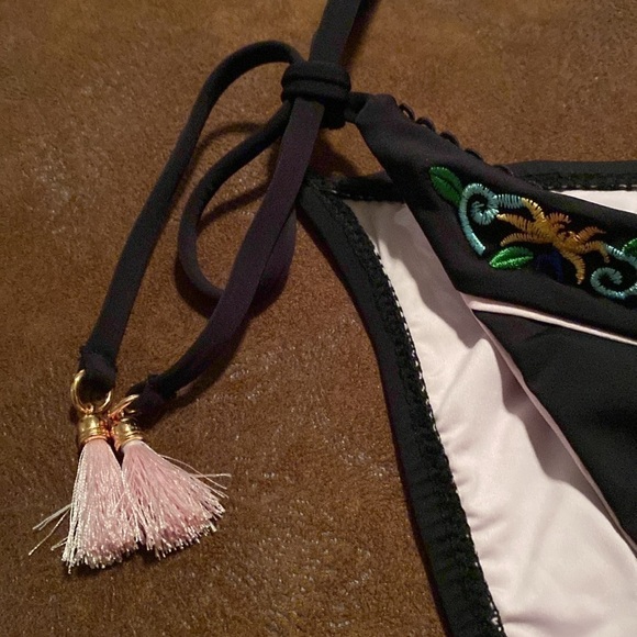 Nanette Lapore String tie bikini bottom size 8 - Picture 3 of 5